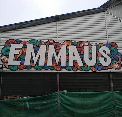Image boutique "Emmaüs" ressourcerie à Angers