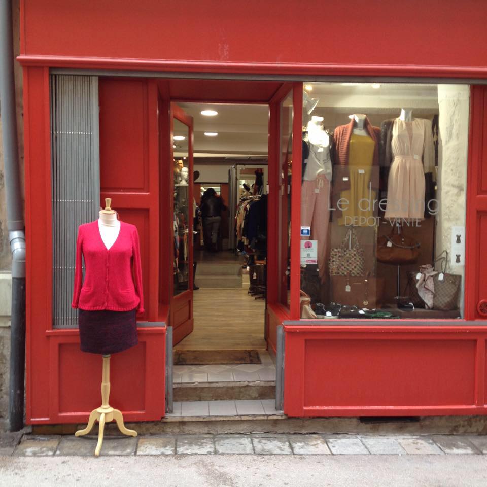 Image boutique le dressing dépôt-vente de vêtements de seconde main à Toulon